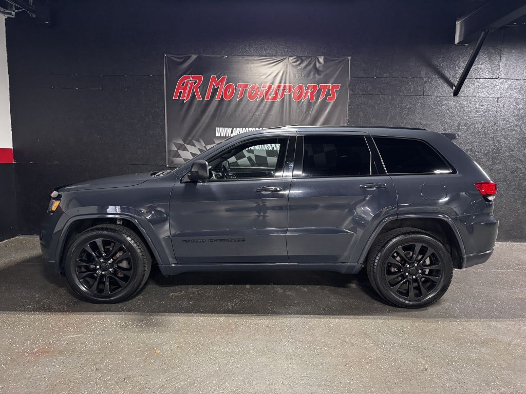 2017 Jeep Grand Cherokee Altitude, foto 2