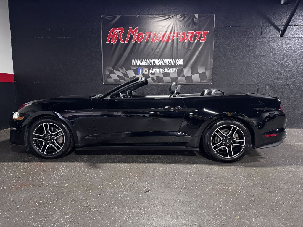 2020 Ford Mustang, foto 2