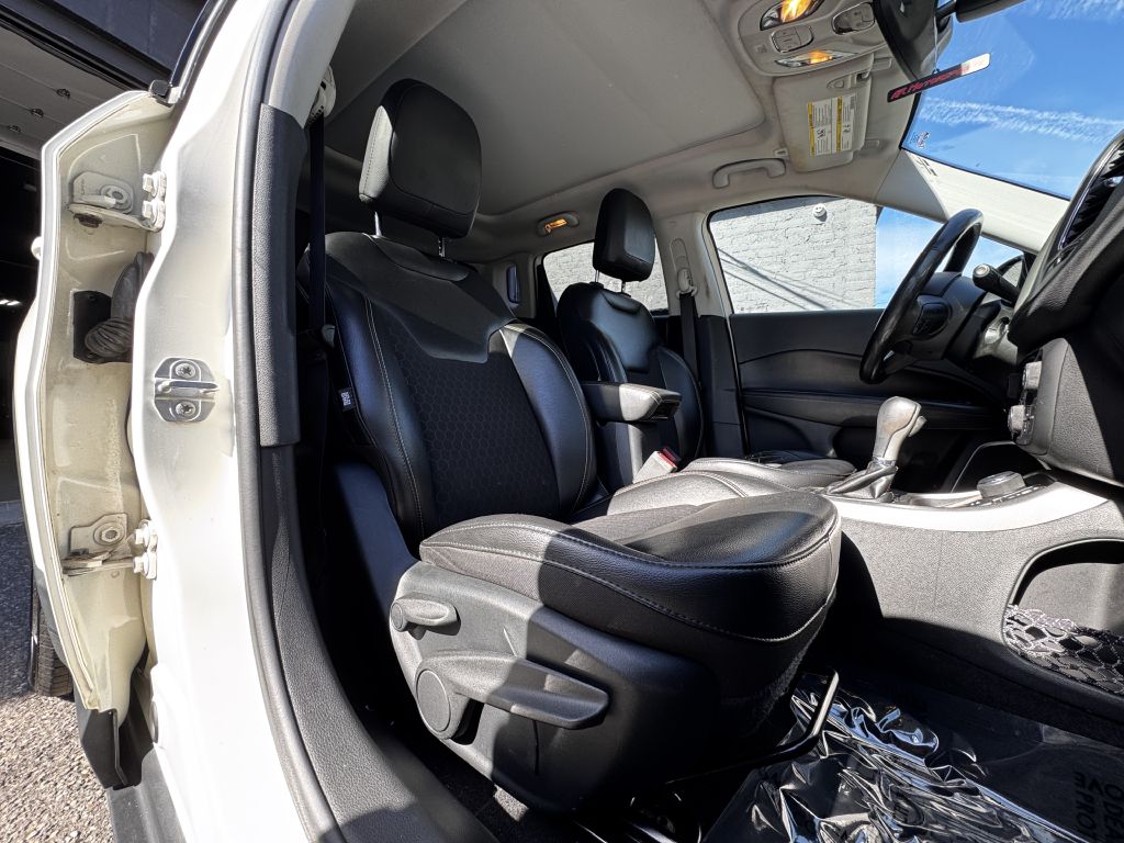 2018 Jeep Compass Latitude, photo 18