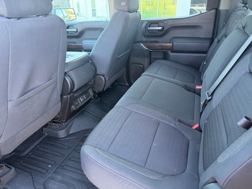 Photo 11 of this GMC SIERRA 1500