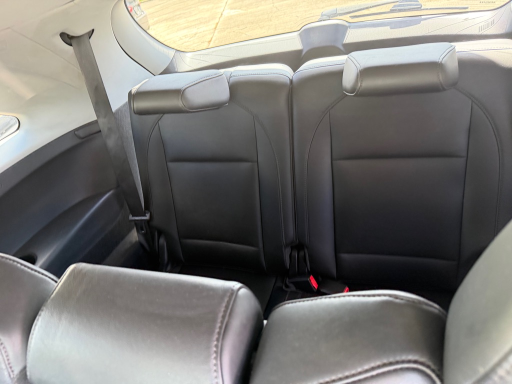 Photo 11 of this ACURA MDX
