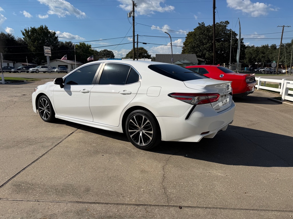 Photo 3 of this TOYOTA CAMRY