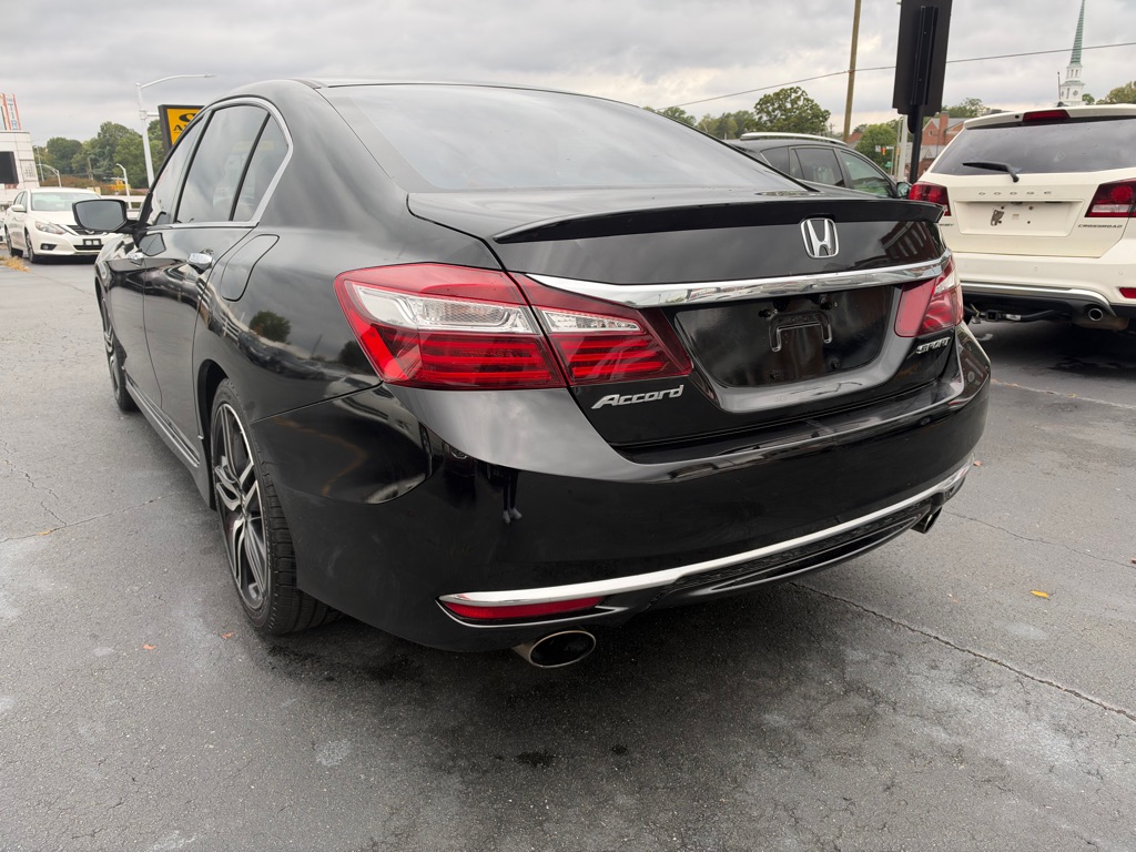 Photo 5 of this HONDA ACCORD