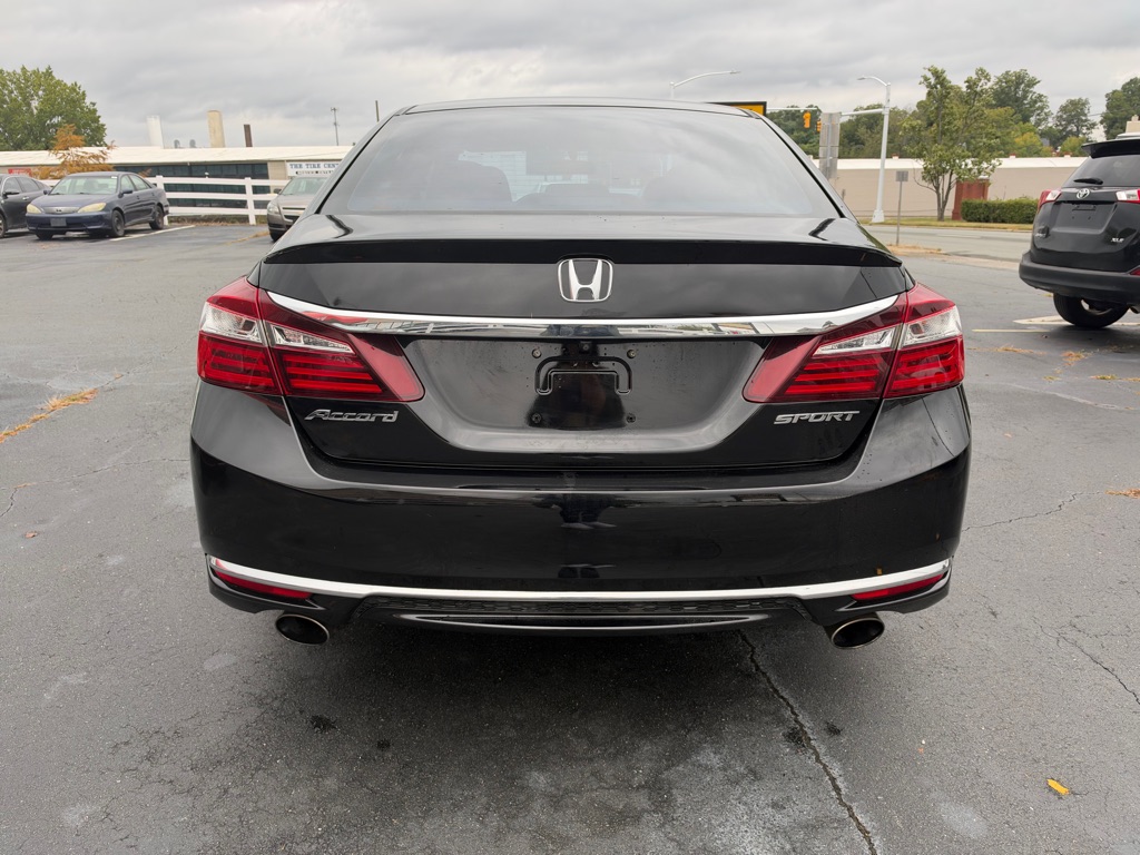 Photo 6 of this HONDA ACCORD