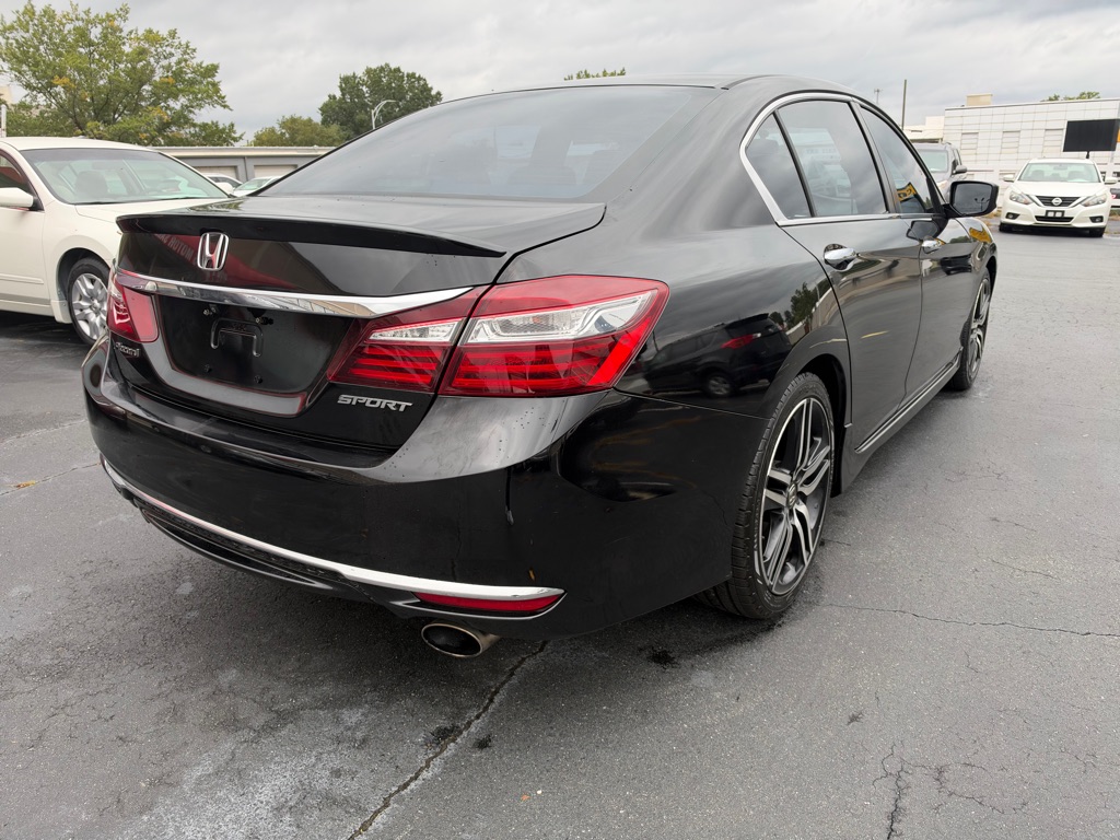 Photo 7 of this HONDA ACCORD
