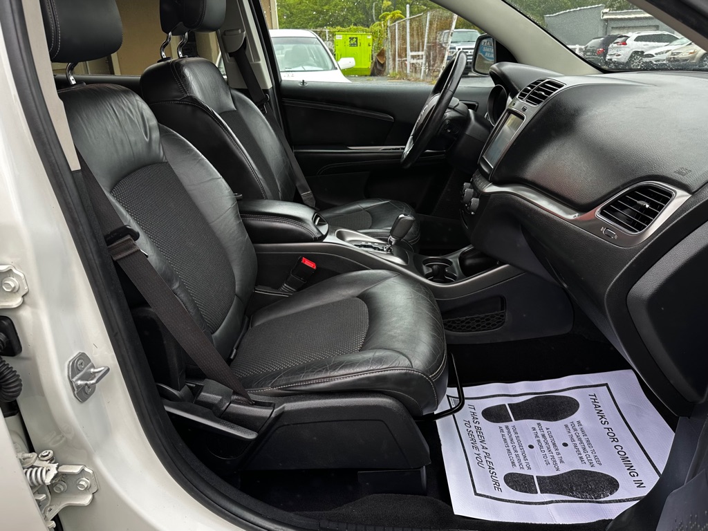 Photo 11 of this DODGE JOURNEY