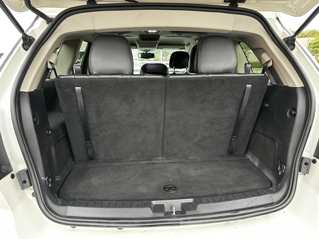 Photo 21 of this DODGE JOURNEY