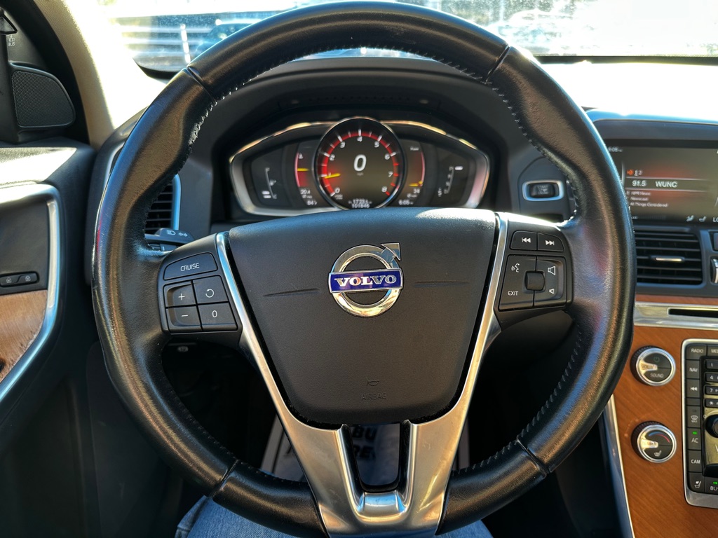 Photo 14 of this VOLVO XC60