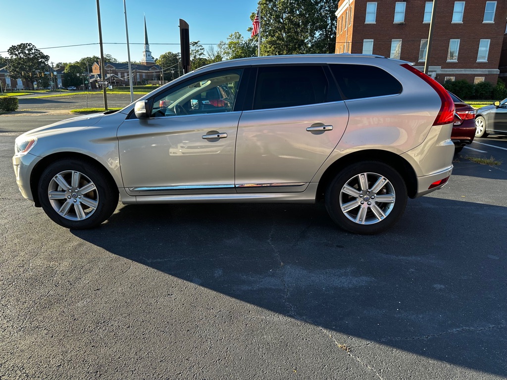 Photo 4 of this VOLVO XC60