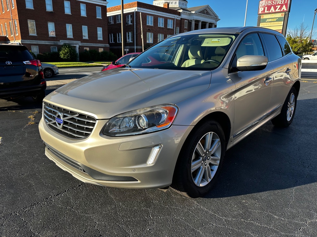Photo 3 of this VOLVO XC60
