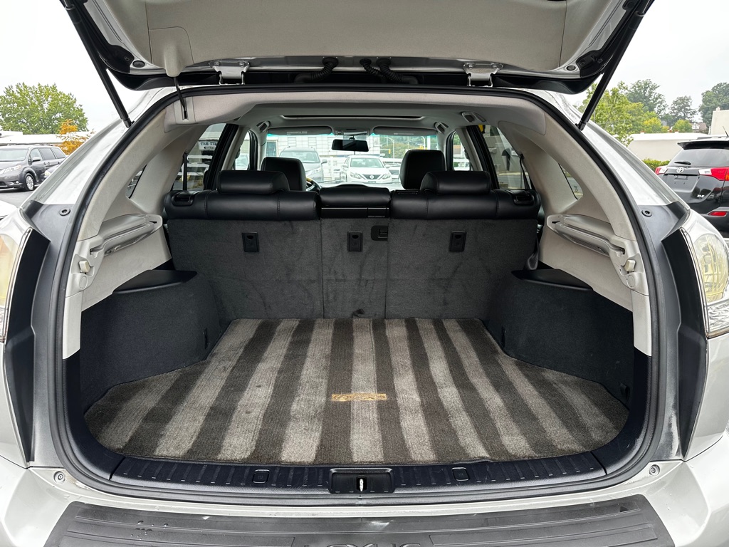 Photo 22 of this LEXUS RX