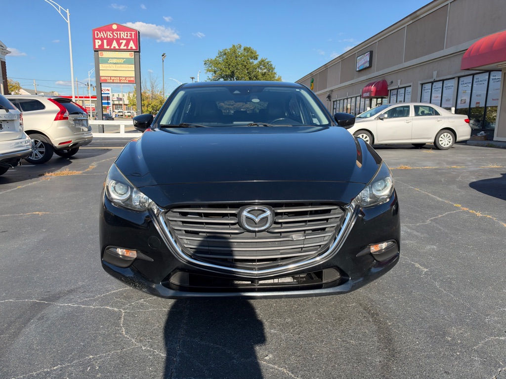 Photo 2 of this MAZDA 3