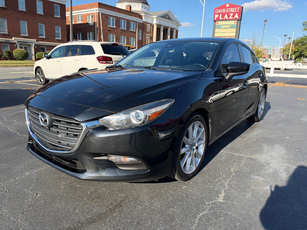 Photo 3 of this MAZDA 3