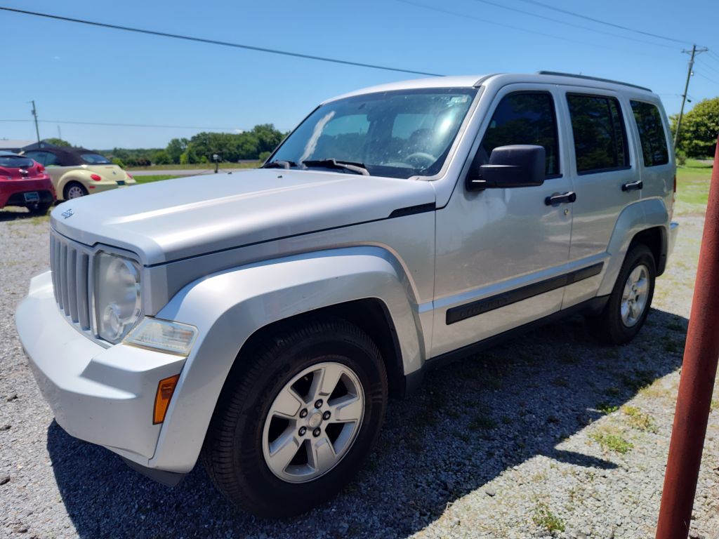 Photo 4 of this JEEP LIBERTY