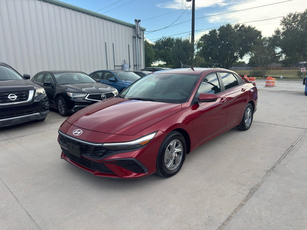 2025 HYUNDAI ELANTRA