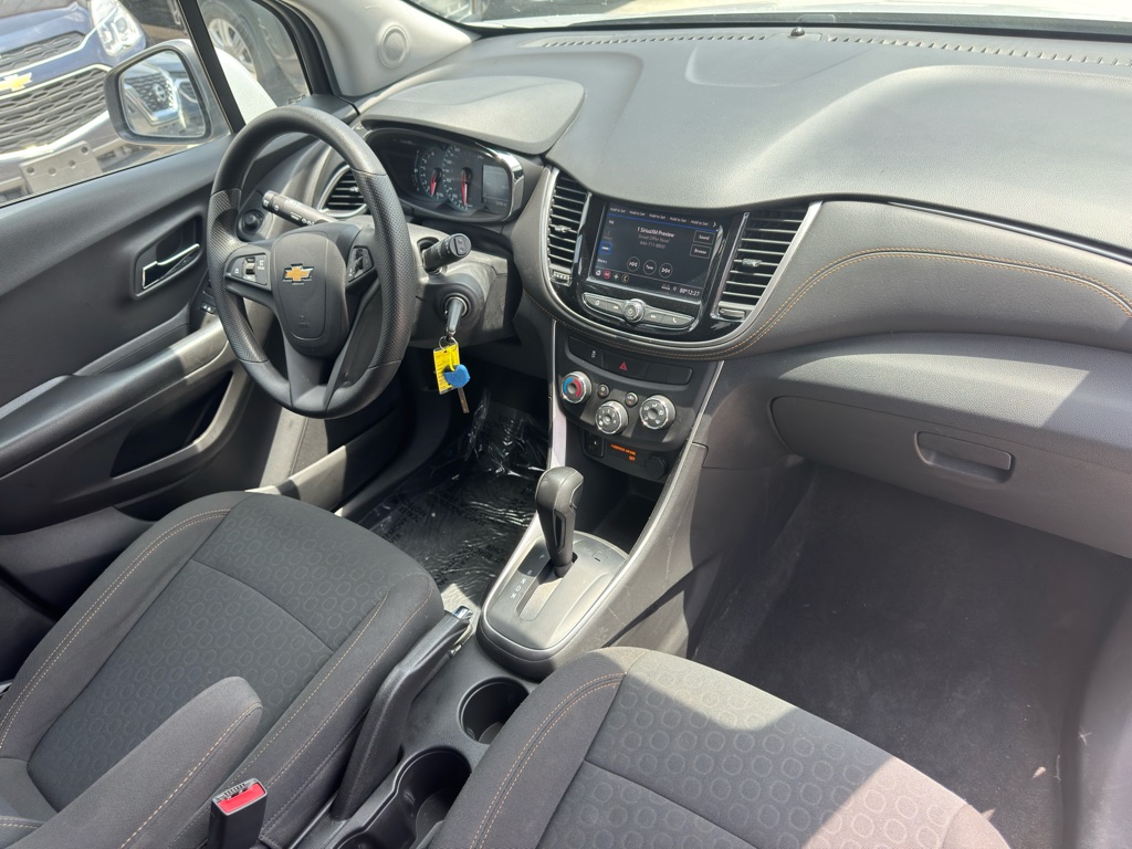 Photo 17 of this CHEVROLET TRAX