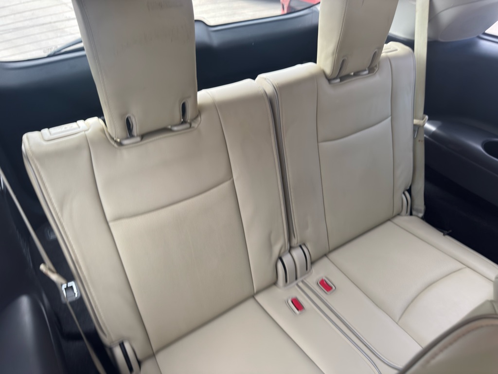 Photo 25 of this INFINITI QX60