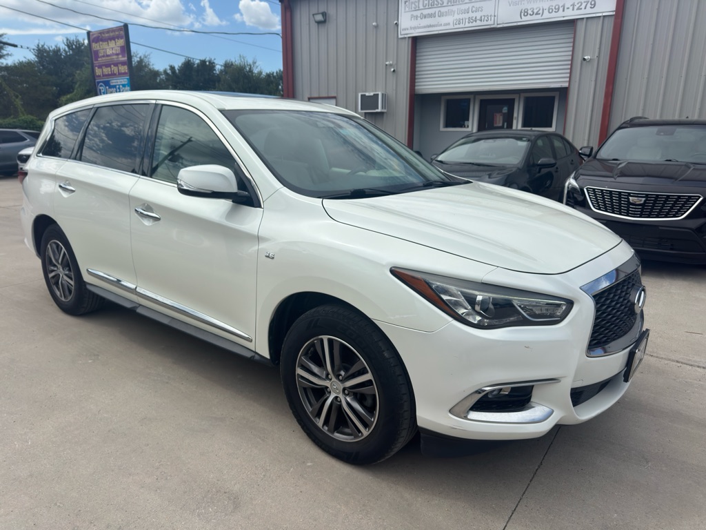 Photo 5 of this INFINITI QX60