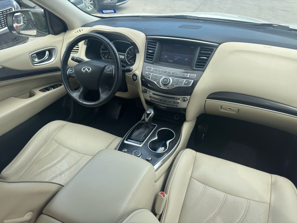 Photo 18 of this INFINITI QX60