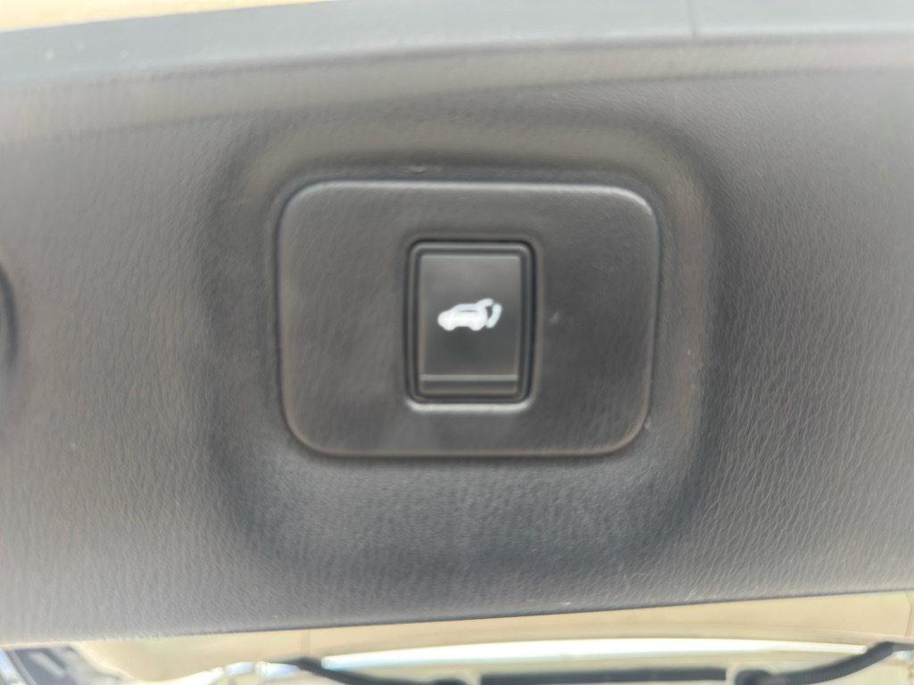 Photo 16 of this INFINITI QX60
