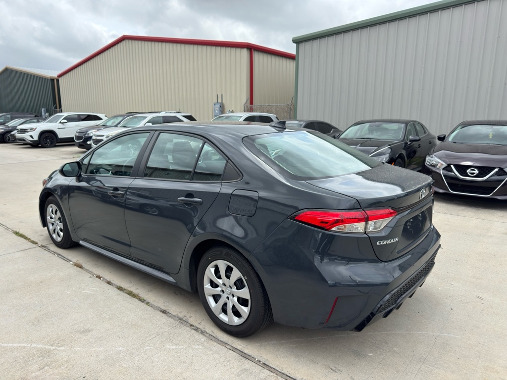 Photo 8 of this TOYOTA COROLLA