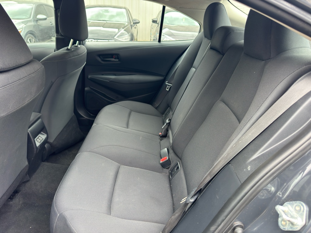 Photo 10 of this TOYOTA COROLLA