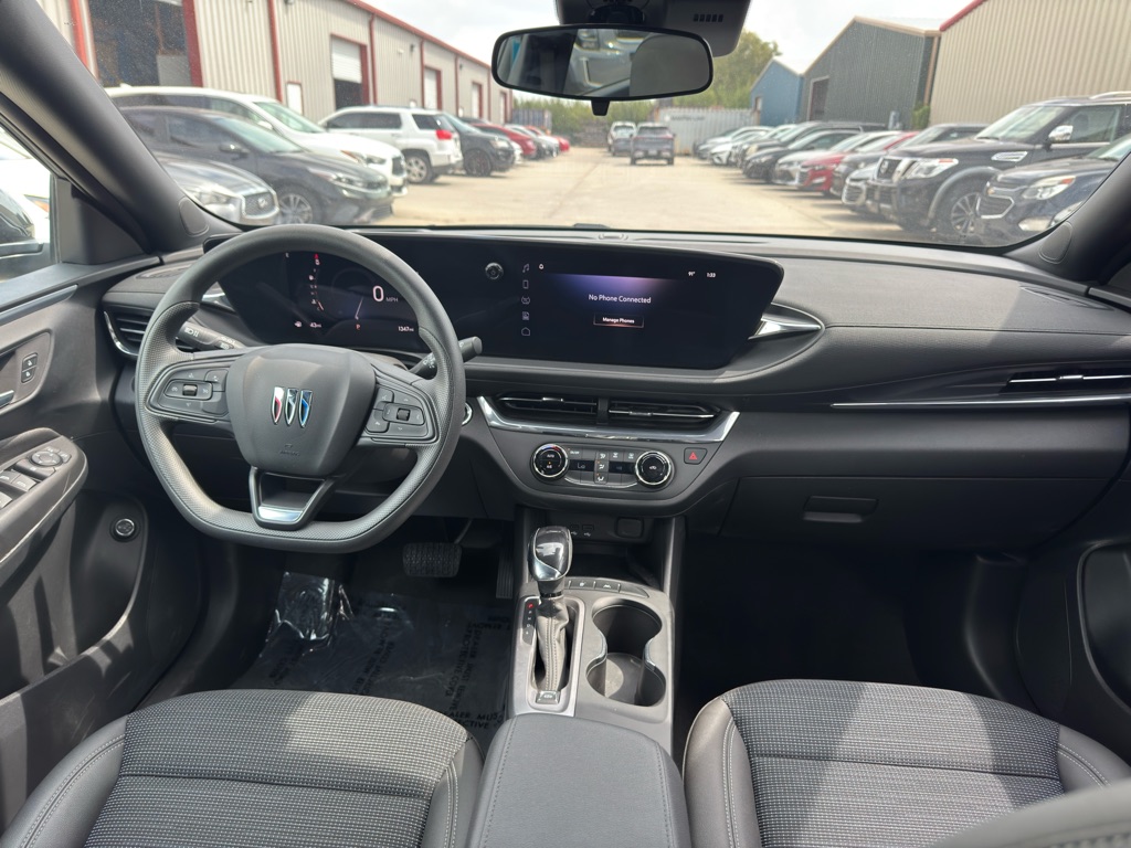 Photo 20 of this BUICK ENVISTA