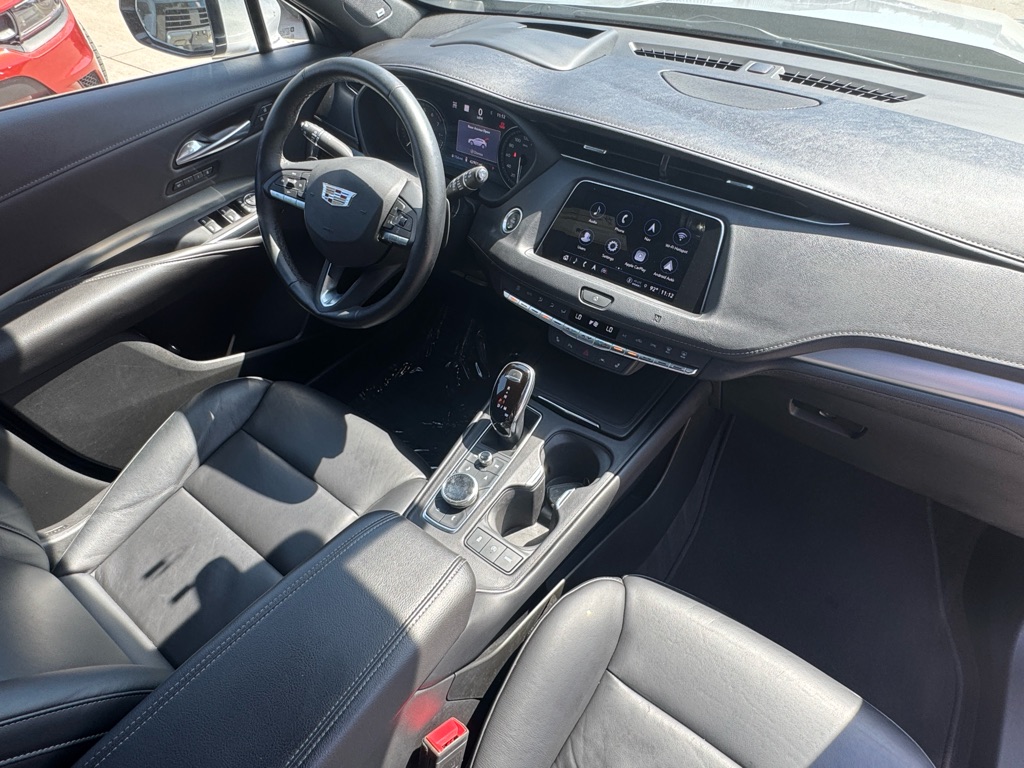 Photo 23 of this CADILLAC XT4