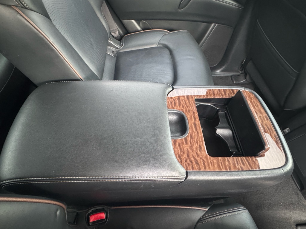 Photo 28 of this NISSAN ARMADA