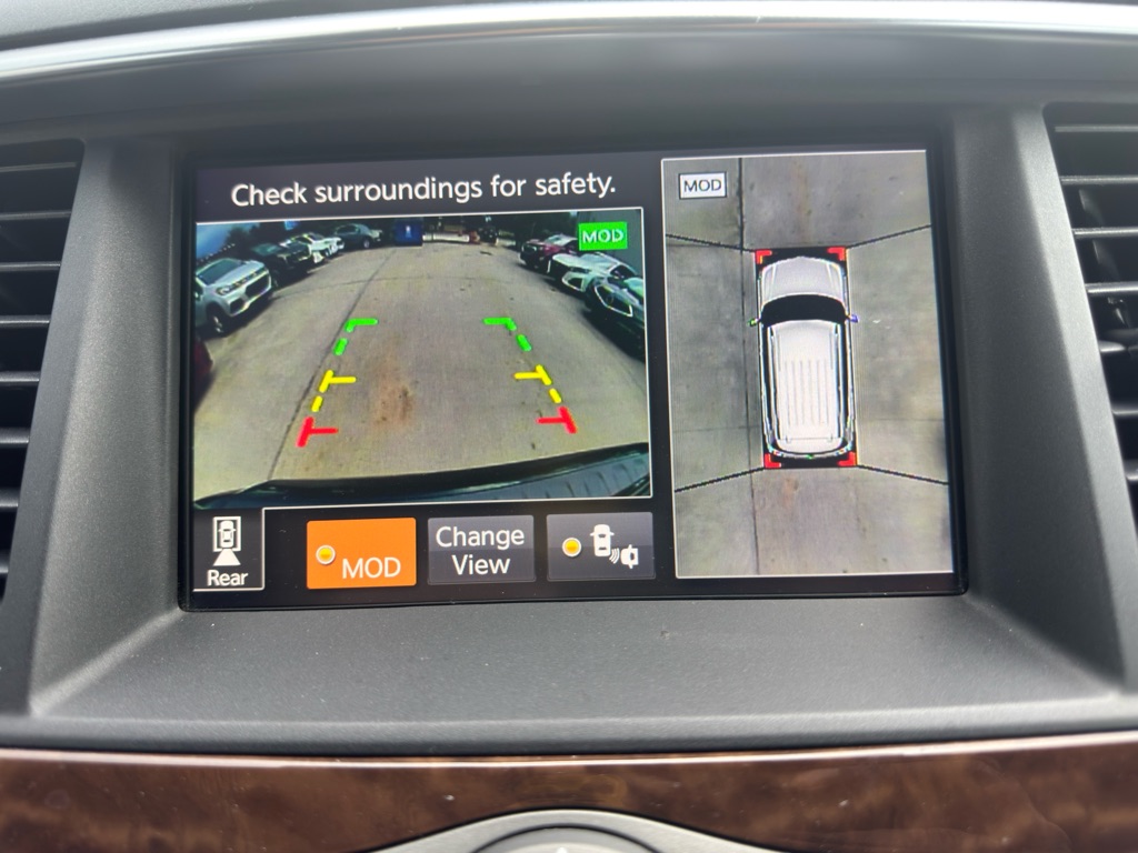 Photo 12 of this NISSAN ARMADA