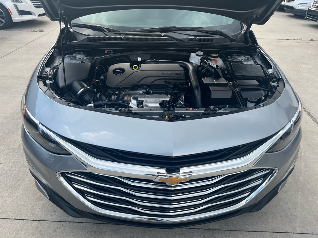 Photo 22 of this CHEVROLET MALIBU