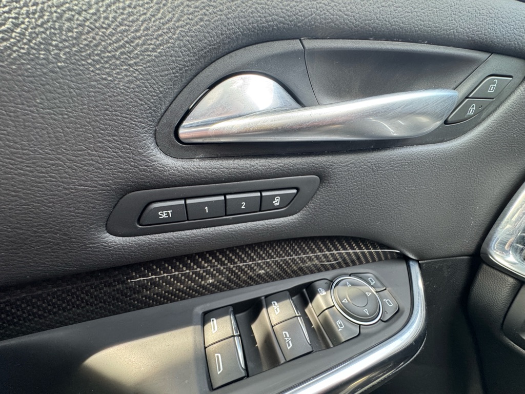 Photo 25 of this CADILLAC XT4