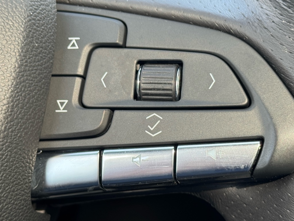 Photo 27 of this CADILLAC XT4