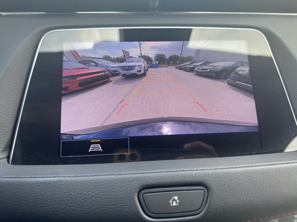 Photo 9 of this CADILLAC XT4