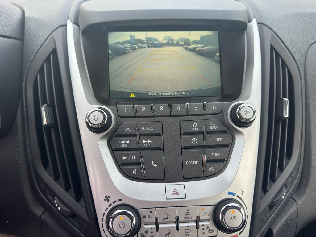 Photo 10 of this CHEVROLET EQUINOX