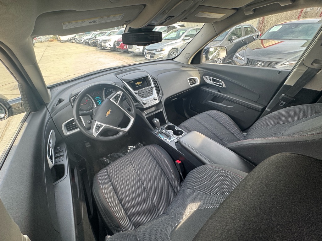 Photo 12 of this CHEVROLET EQUINOX