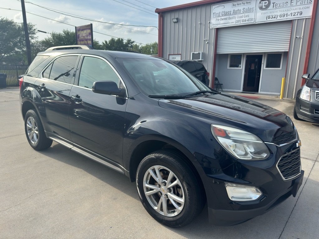 Photo 4 of this CHEVROLET EQUINOX