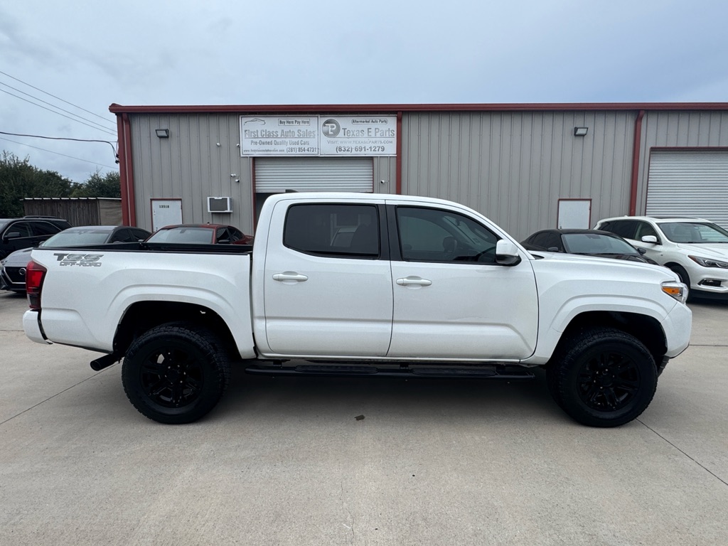 Photo 5 of this TOYOTA TACOMA