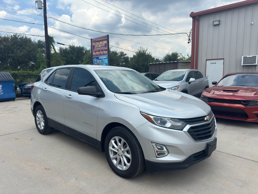 Photo 4 of this CHEVROLET EQUINOX