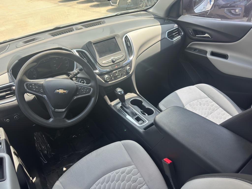 Photo 12 of this CHEVROLET EQUINOX