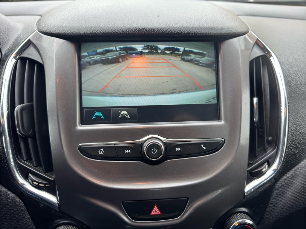 Photo 13 of this CHEVROLET CRUZE