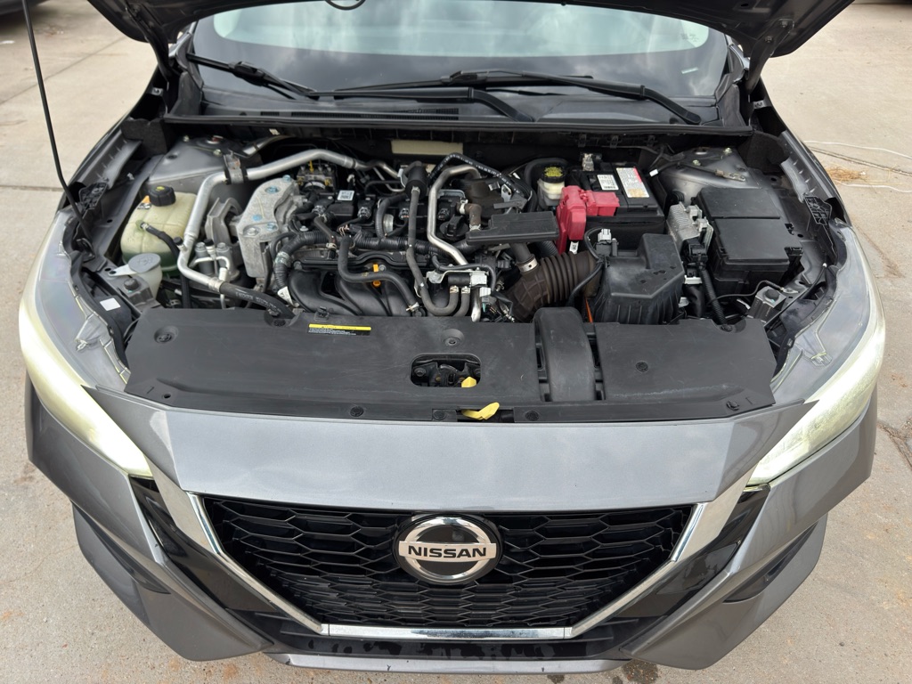 Photo 21 of this NISSAN SENTRA