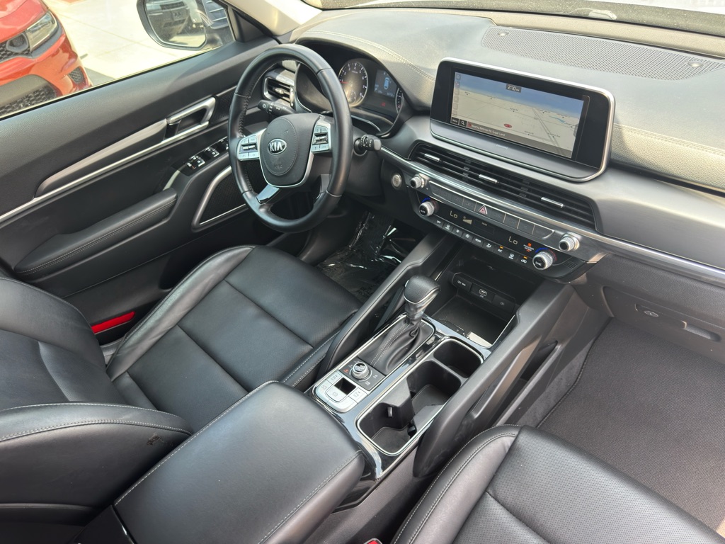 Photo 30 of this KIA TELLURIDE