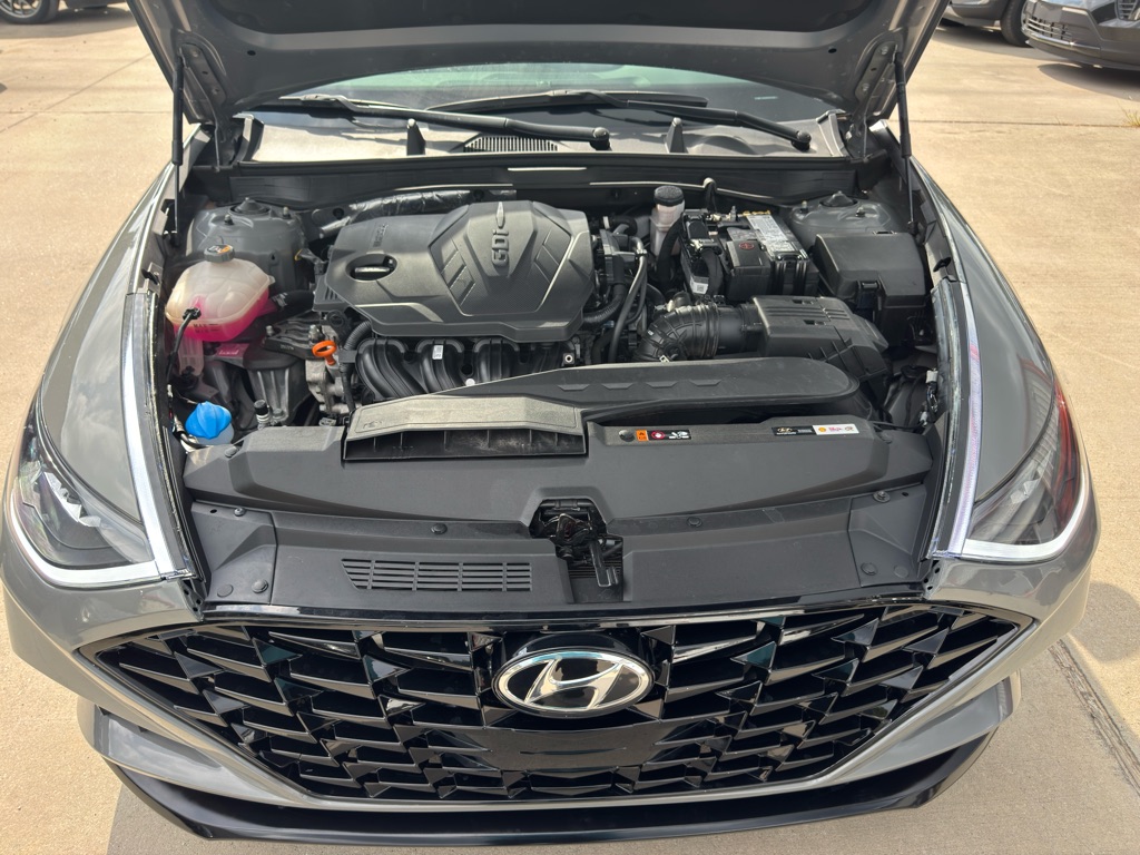 Photo 22 of this HYUNDAI SONATA