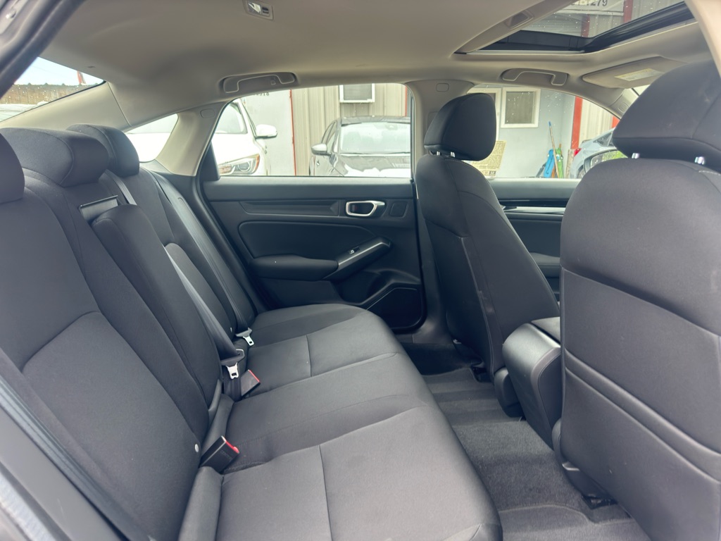 Photo 17 of this HONDA CIVIC