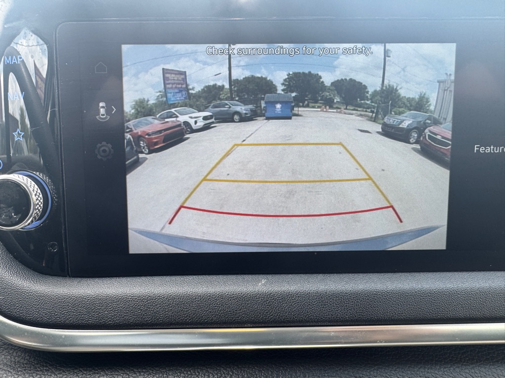 Photo 14 of this HYUNDAI SONATA