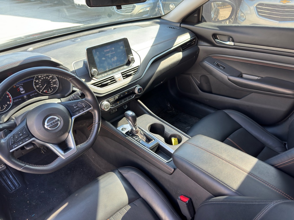 Photo 12 of this NISSAN ALTIMA