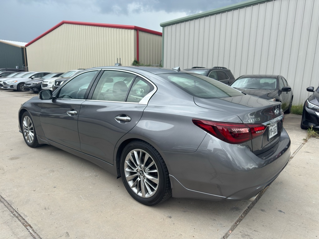 Photo 9 of this INFINITI Q50
