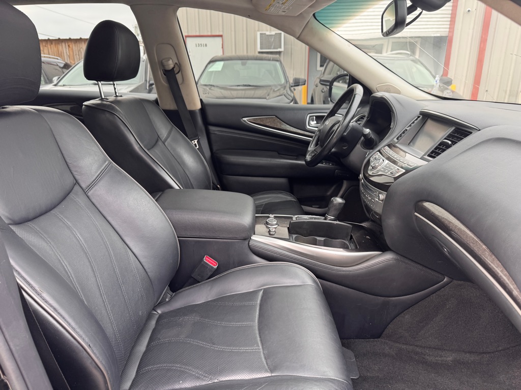 Photo 22 of this INFINITI QX60
