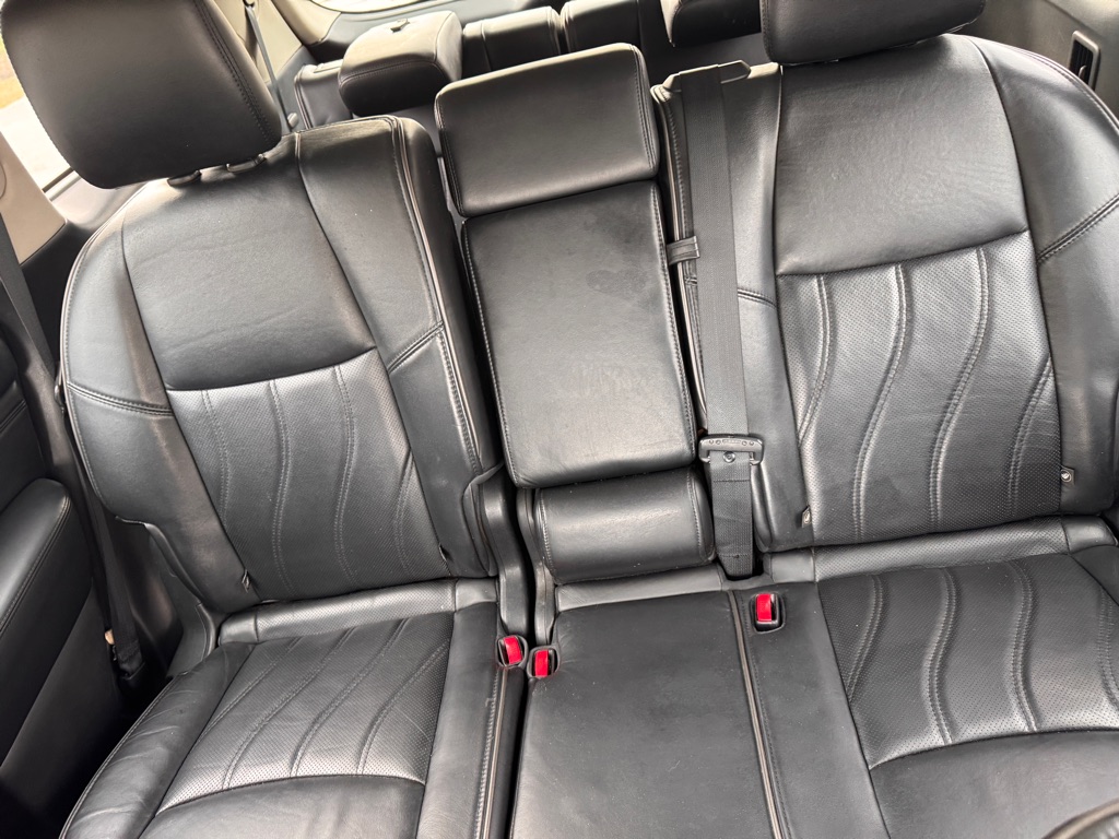 Photo 16 of this INFINITI QX60